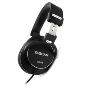 Tascam TH-06